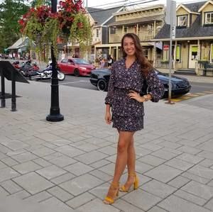 Meet your Posher, Débora